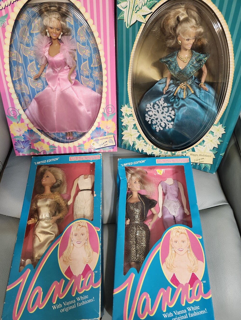 Vanna White Limited Edition Fashion Dolls - Pink & Teal Gowns